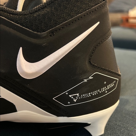 Nike Alpha Menace Pro 3 black and white football cleats, NWT CT6649-001 - Picture 5 of 12